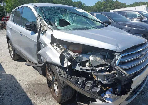 2017 Ford Escape Se from USA, damaged, VIN 1FMCU0G91HUB30827